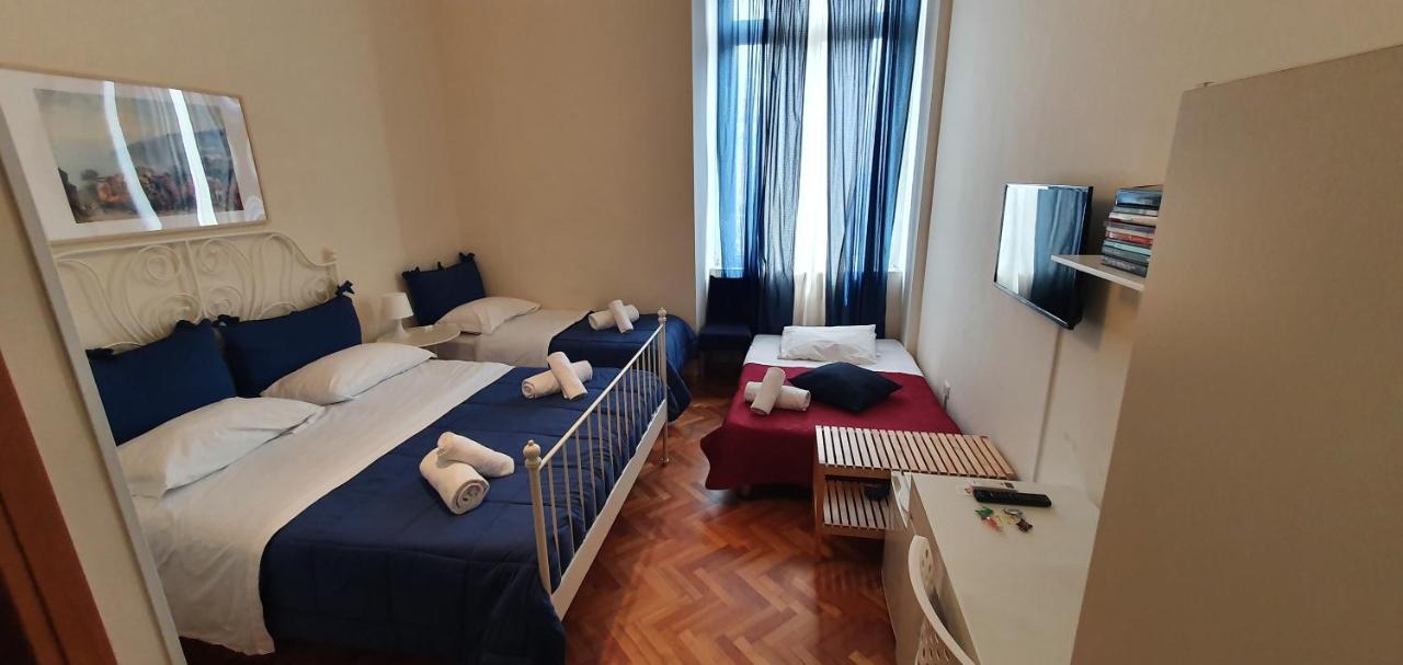 Napol-In Hotel Naples Exterior photo